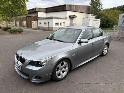 BMW 523
