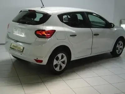 Gebraucht Dacia Sandero Essentiel 67 PS (49 kW) 2025 Weiß Limousine