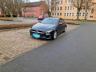 Second-hand Mercedes A200 163 CP (119 kW) 2020 Negru Hatchback