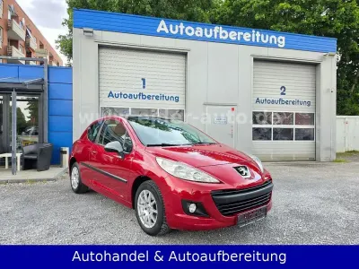 Gebraucht Peugeot 207 Urban Move 95 PS (69 kW) 2011 Rouge erythree/sanguine Kleinwagen