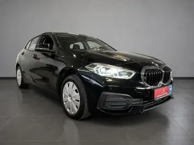 Gebraucht BMW 116 116 PS (85 kW) 2021 Schwarz Kleinwagen