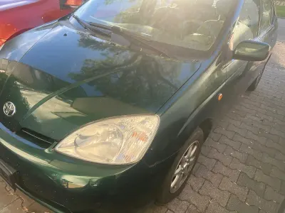 Gebraucht Toyota Prius 101 PS (74 kW) 2001 Grün Limousine