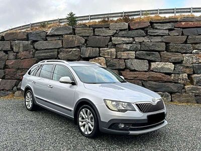 gebraucht Skoda Superb SuperbCombi 2.0 TDI Green tec 4x4 Active