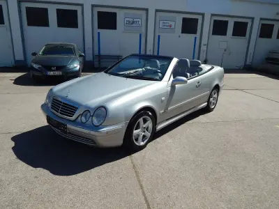 Gebraucht Mercedes CLK320 218 PS (160 kW) 2000 Other Cabrio