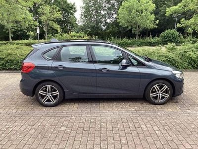 BMW 220