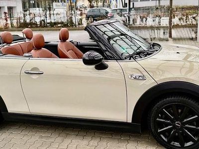 Gebraucht Mini Cooper S 192 PS (141 kW) 2019 Weiß Kleinwagen