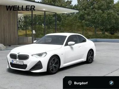 Gebraucht BMW 220 M Sport 184 PS (135 kW) 2025 Weiß Coupé