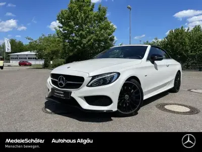 Gebraucht Mercedes C300 AMG 245 PS (180 kW) 2018 Manufaktur diamantweiß bright (metallic) Cabrio