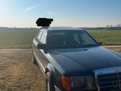 Gebraucht Mercedes 230 1988 Schwarz Limousine