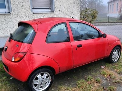 Rot Gebraucht 2001 Ford Ka Kleinwagen | 800 € (Guter Preis)