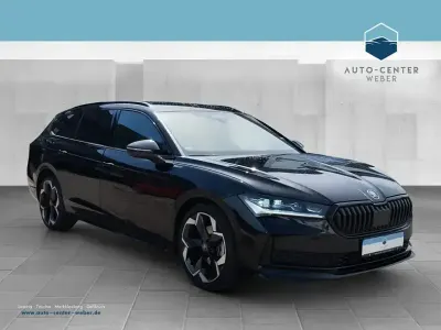 Gebraucht Skoda Superb SportLine 150 PS (110 kW) 2026 Schwarz Kombi