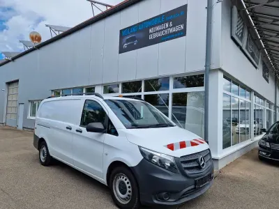 Używany Mercedes Vito 114 KM (83 kW) 2018 Biały Van