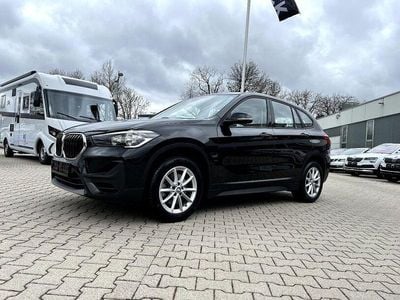 Gebraucht BMW X1 Advantage 192 PS (141 kW) 2020 Black sapphire metallic SUV