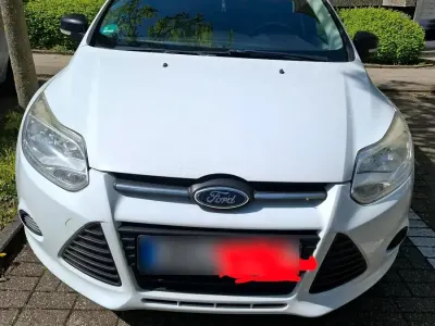 Second-hand Ford Focus 95 CP (69 kW) 2011 Alb Break