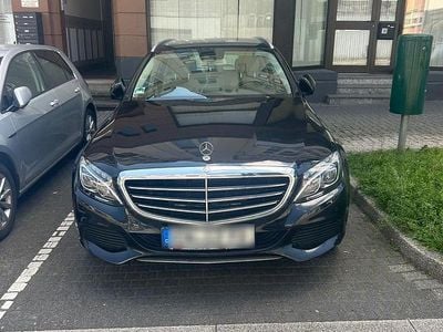 Gebraucht Mercedes C220 170 PS (125 kW) 2014 Schwarz Kombi