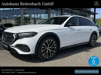 Gebraucht Mercedes E220 All-Terrain Night 197 PS (144 kW) 2025 Weiß Kombi