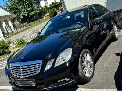 Gebraucht Mercedes E300 236 PS (173 kW) 2010 Schwarz Limousine