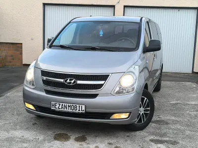 Używany Hyundai H-1 2012 Szary Minivan