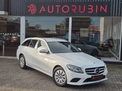 Gebraucht Mercedes C180 156 PS (114 kW) 2020 Polarweiss Kombi