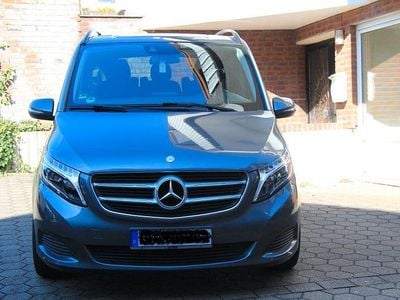 Używany Mercedes V250 Edition 190 KM (139 kW) 2014 Szary Minivan