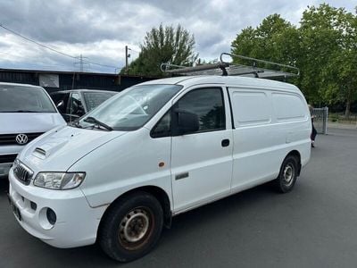 Hyundai H-1