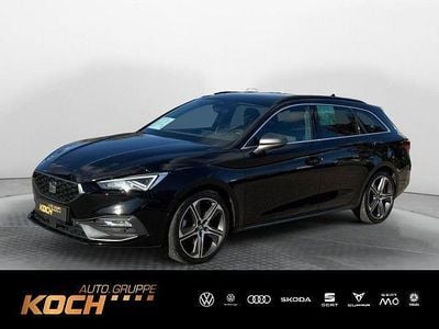 Mitternachtsschwarz Gebraucht 2023 Seat Leon FR Kombi | 25.975 € (Fairer Preis)