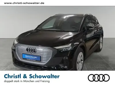 Gebraucht Audi Q4 e-tron S-Line 150 kW (204 PS) 2023 Mythosschwarz metallic SUV