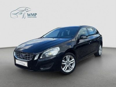 Gebraucht Volvo V60 Momentum 163 PS (119 kW) 2012 Schwarz Kombi