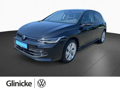 Gebraucht VW Golf VIII 116 PS (85 kW) 2026 Grenadillschwarz metallic Limousine