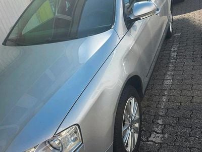 Gebraucht VW Passat 160 PS (117 kW) 2008 Grau Kleinwagen