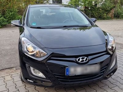 gebraucht Hyundai i30 1.4 Classic Classic