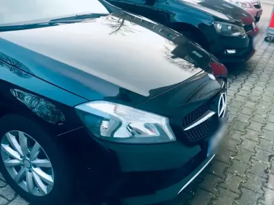 Gebraucht Mercedes A200 136 PS (100 kW) 2015 Schwarz Kleinwagen
