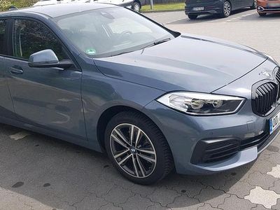Second-hand BMW 118 Advantage 136 CP (100 kW) 2020 Gri Hatchback