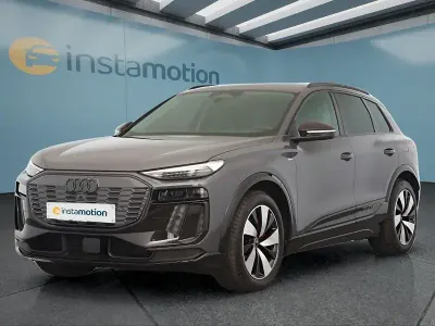 Gebraucht Audi Q6 e-tron S-Line 225 kW (306 PS) 2025 Grau SUV
