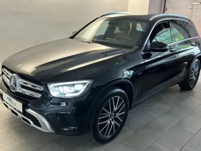 Gebraucht Mercedes GLC300 211 PS (155 kW) 2021 Schwarz SUV