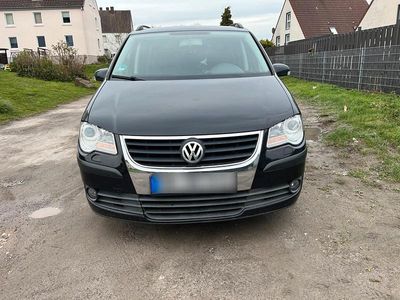 Gebraucht VW Touran 105 PS (77 kW) 2007 Schwarz Van / Kleinbus