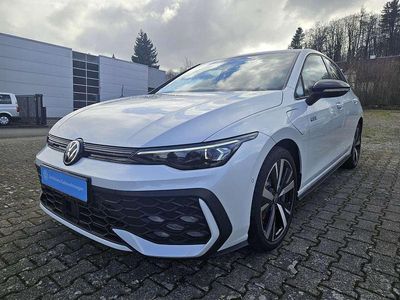 Gebraucht VW Golf VIII GTE 272 PS (200 kW) 2025 Oryxweiß perleffekt Limousine
