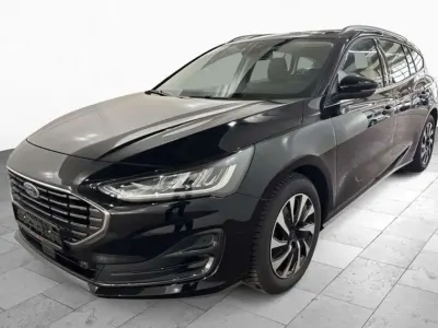 Gebraucht Ford Focus Titanium 125 PS (91 kW) 2025 Agate black metallic Kombi