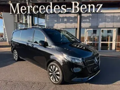 Używany Mercedes V300 237 KM (174 kW) 2025 Czarny Minivan