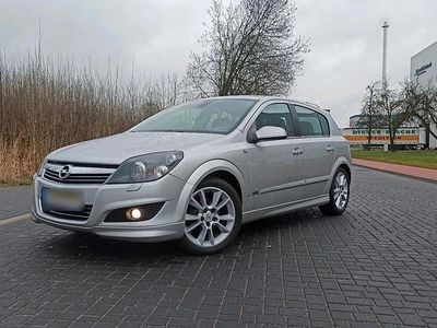 Gebraucht Opel Astra OPC 116 PS (85 kW) 2009 Silber Limousine