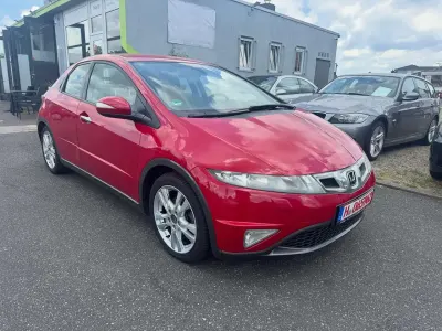Gebraucht Honda Civic Sport 140 PS (102 kW) 2009 Milano red Limousine