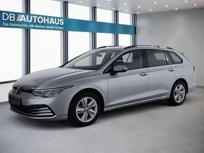 Używany VW Golf VIII Life 116 KM (85 kW) 2023 Srebrny Kombi