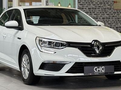 Gebraucht Renault Mégane IV Life 116 PS (85 kW) 2019 Weiß Limousine