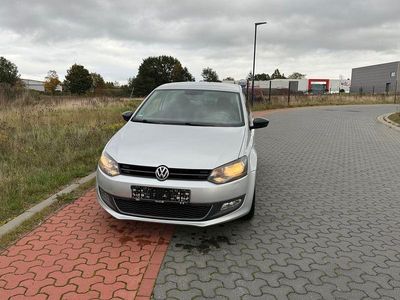 Silber Gebraucht 2013 VW Polo Match Kleinwagen | 4.290 € (Fairer Preis)