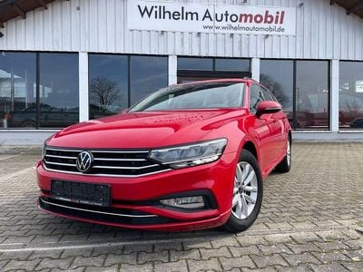 Gebraucht VW Passat Business 122 PS (89 kW) 2023 Tornadorot Kombi