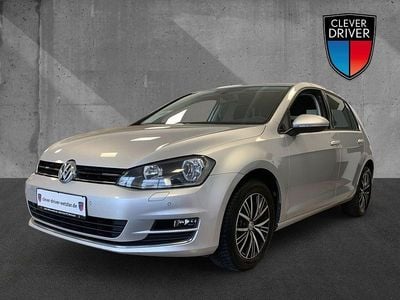 Gebraucht VW Golf VII Allstar 110 PS (80 kW) 2016 Reflaexsilber metallic (metallic) Limousine