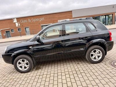 Gebraucht Hyundai Tucson GLS 141 PS (103 kW) 2008 Schwarz SUV