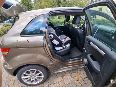 Gebraucht Mercedes B170 116 PS (85 kW) 2008 Gold Van / Kleinbus