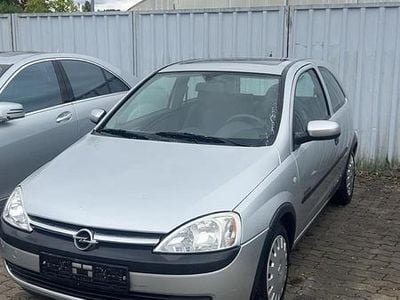 Gebraucht Opel Corsa 75 PS (55 kW) 2002 Silber Limousine