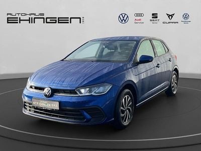 Blau Gebraucht 2024 VW Polo Edition Limousine | 17.999 € (Guter Preis)